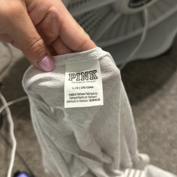 Victoria secret shirt - Picture 3 of 3